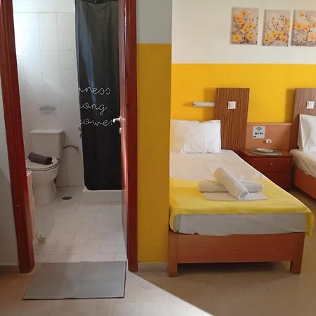 On The Strip-studio 1 Apartman *